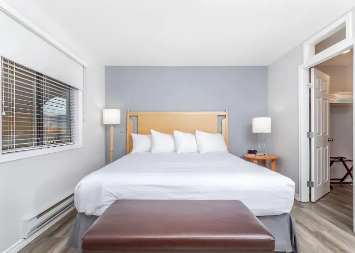 3 star hotels Westridge Motor Inn