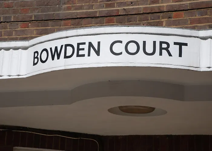 Bowden Court