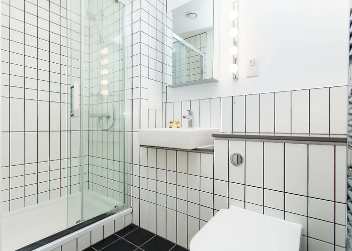 Clover Court By Aeria Apartments