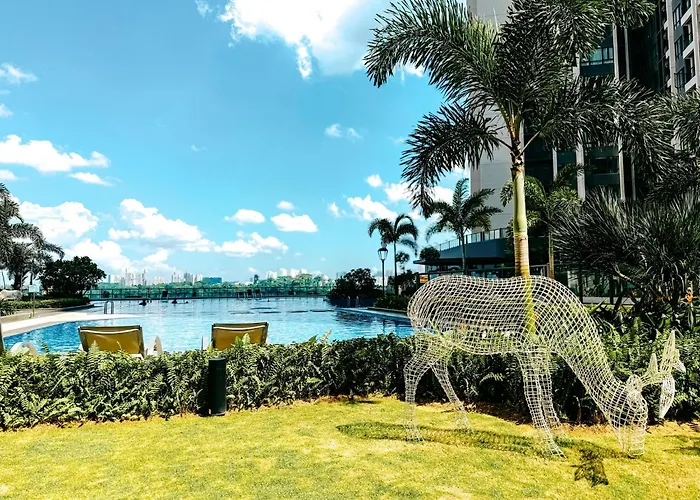 Beach Hotels R&F Princess Cove By Homefort Suites