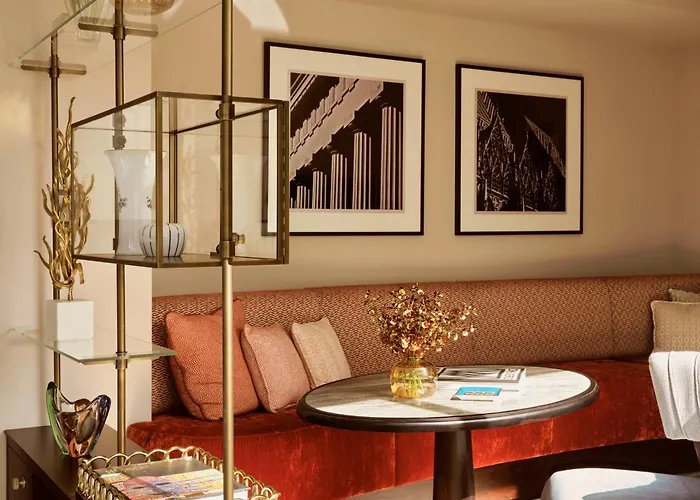 Rosewood Vienna