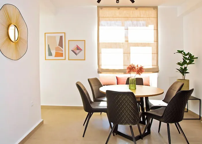 Bed and Breakfast Apartments & Rooms Flowers