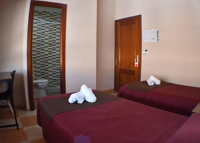 Cheap hotels Hostal Alamare