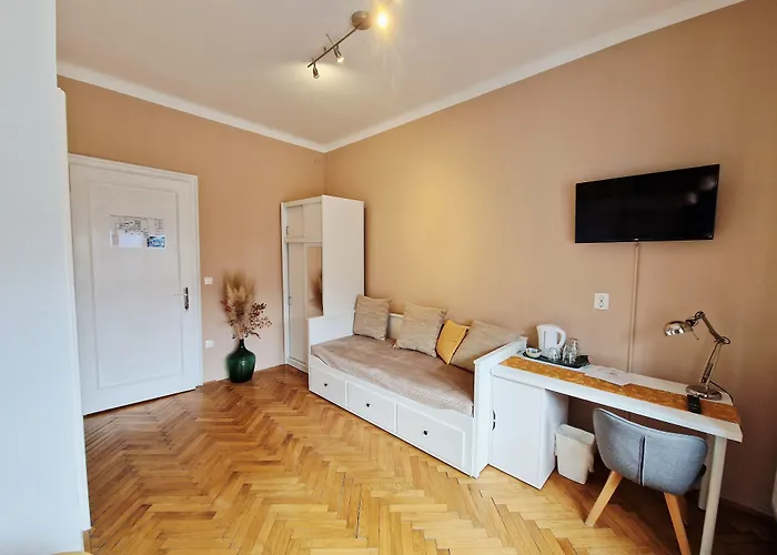  B&B Vila Teslova