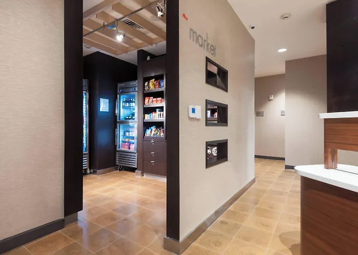 Courtyard By Marriott