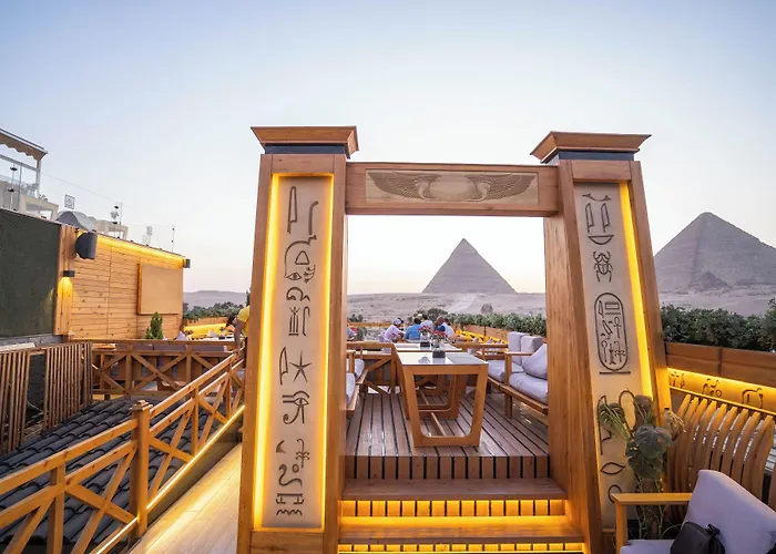  Great Pyramid Inn