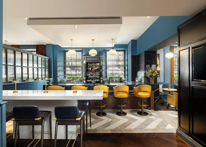 Courtyard By Marriott