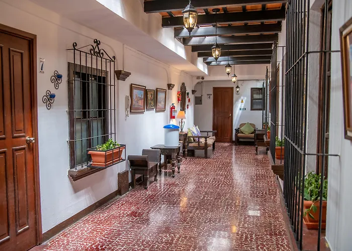 Las Camelias Inn By AHS