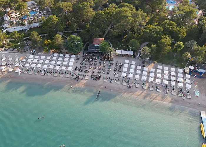 Meder Resort Hotel