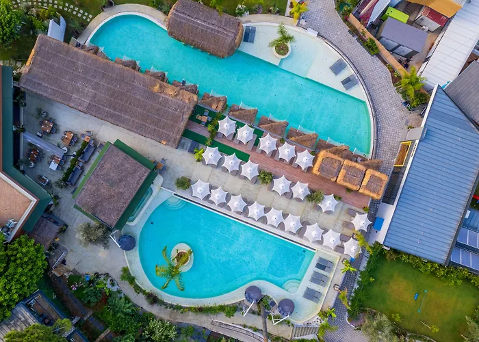 5 star hotels Morina Deluxe