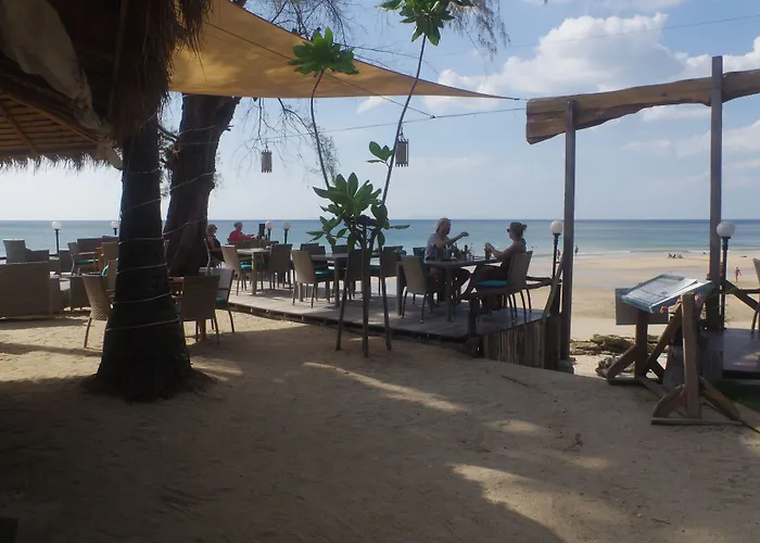 Resorts Guide Thai House Beach
