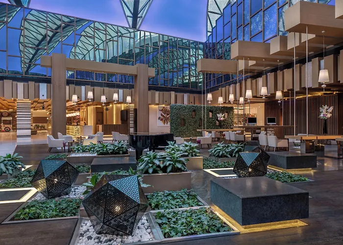 Hyatt Regency Creek Heights