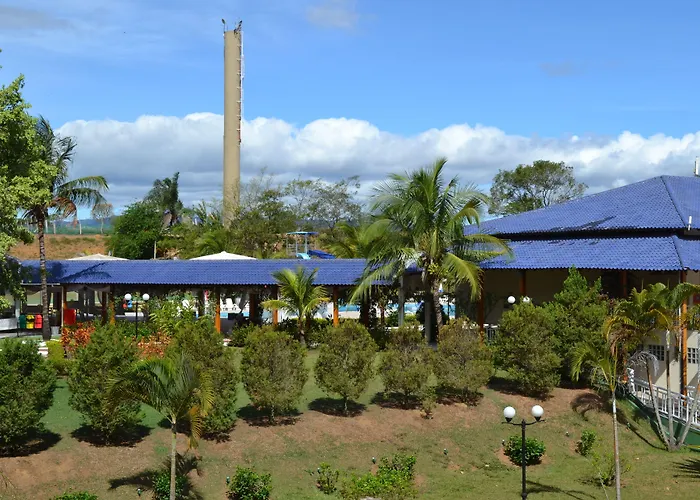  Colonial Plaza Pindamonhangaba