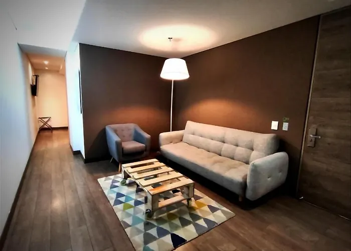  Mika Suites