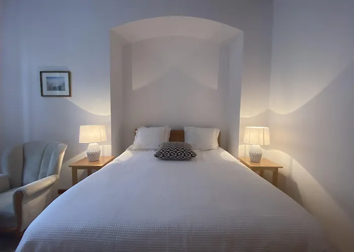 Hotels Close to Airport Boutique