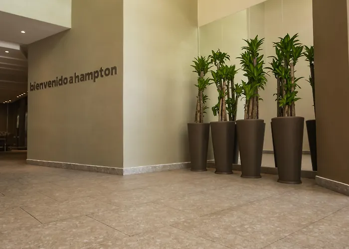 Hampton By Hilton Cartagena