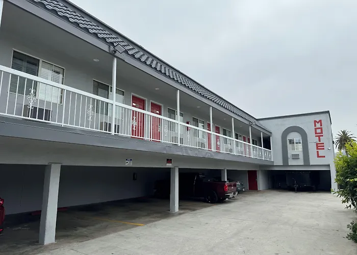 Cheap hotels Lincoln - Los Angeles, Hollywood Area