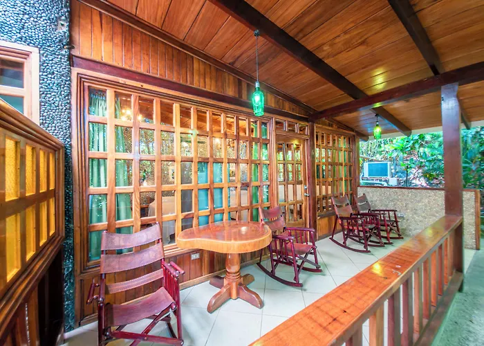 Pets Allowed Hotel Costa Verde