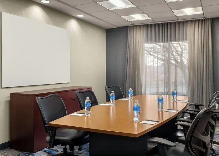 Fairfield Inn & Suites By Marriott Marietta