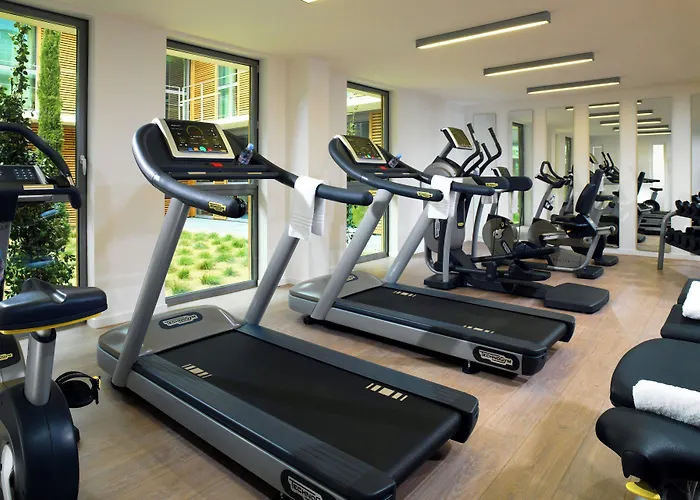 Courtyard By Marriott