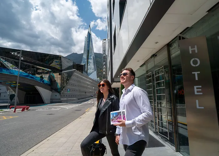 Yomo Mola Park