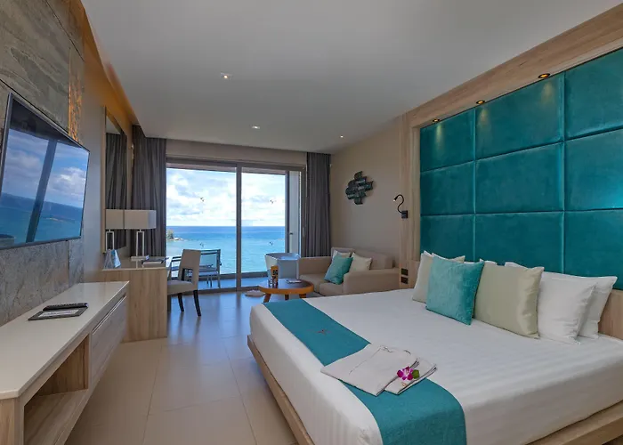 Cape Sienna Phuket Gourmet & Villas - Sha Extra Plus