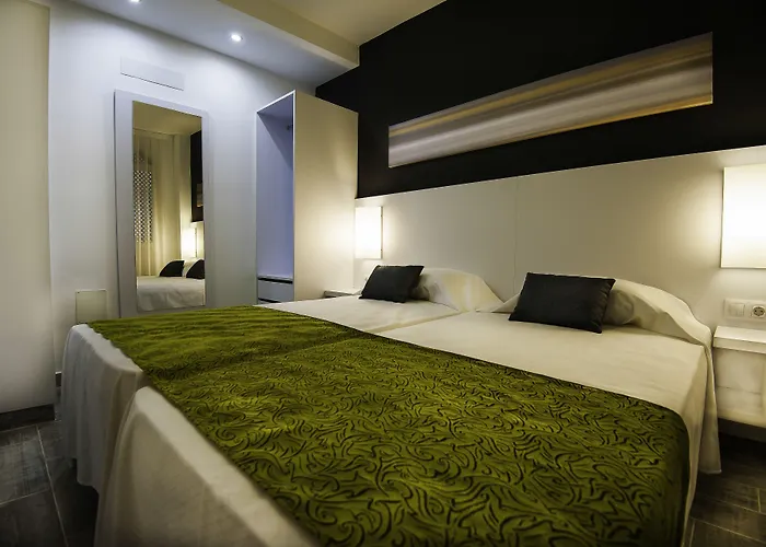 Kn Aparthotel Columbus