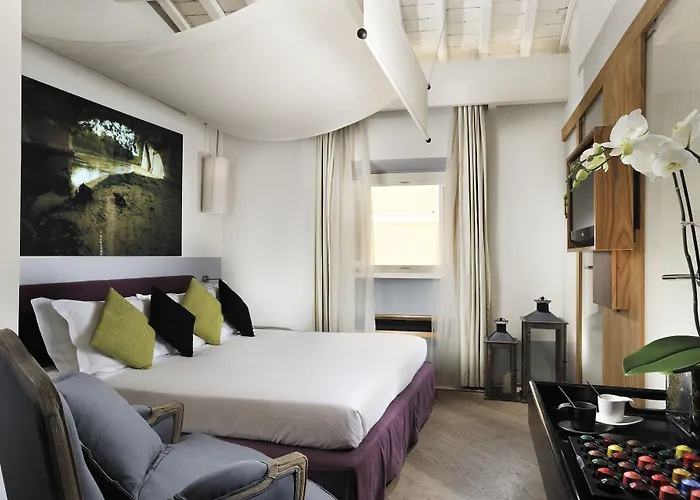 Hotel suites Mario De' Fiori 37