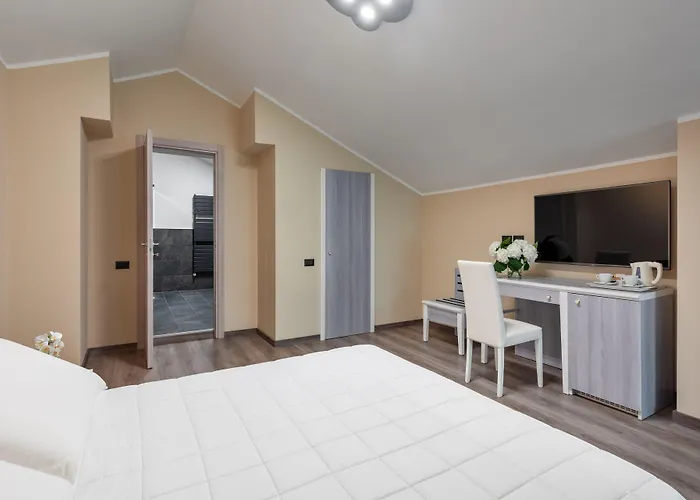 Hotel Con Piscina Rivoli