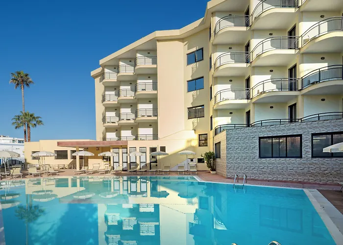Rina Hotel