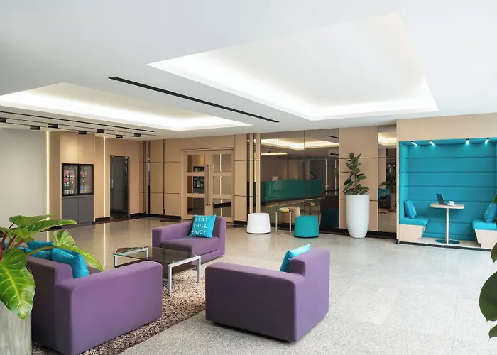 Design hotel Cross Vibe Bangkok Srinakarin