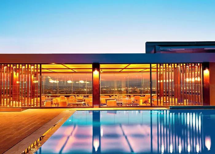 Zeus Wyndham Grand Athens