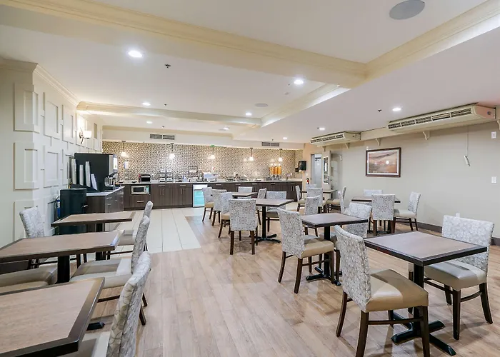 Best Western Peace Arch Inn