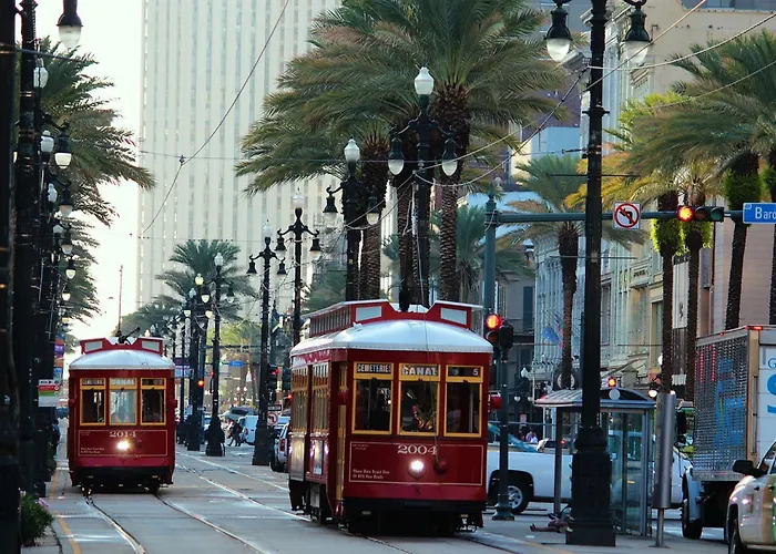 Moxy Downtown/French Quarter Area