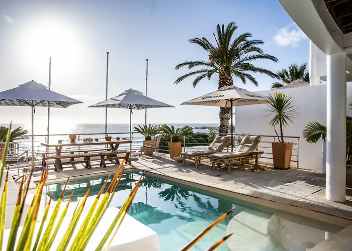 Sea Castle Hotel Camps Bay