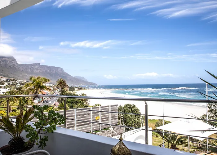 Sea Castle Hotel Camps Bay