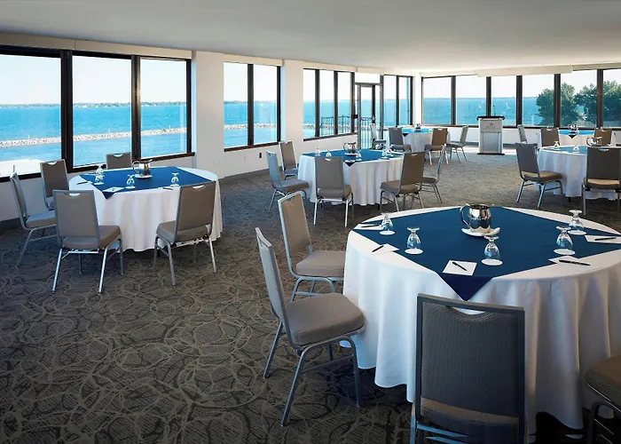 Hotels with pool Delta s By Marriott Kingston Waterfront