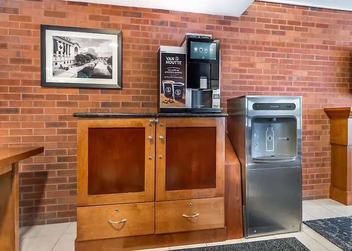 Cheap hotels Best Western Plus Ottawa City Centre