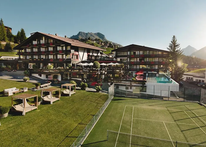 Pets Allowed Hotel Burg Oberlech