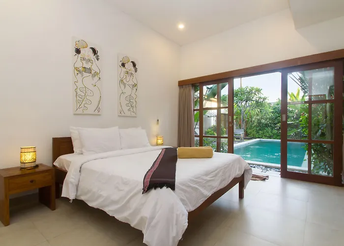 Echo Beach Villa And Apartment