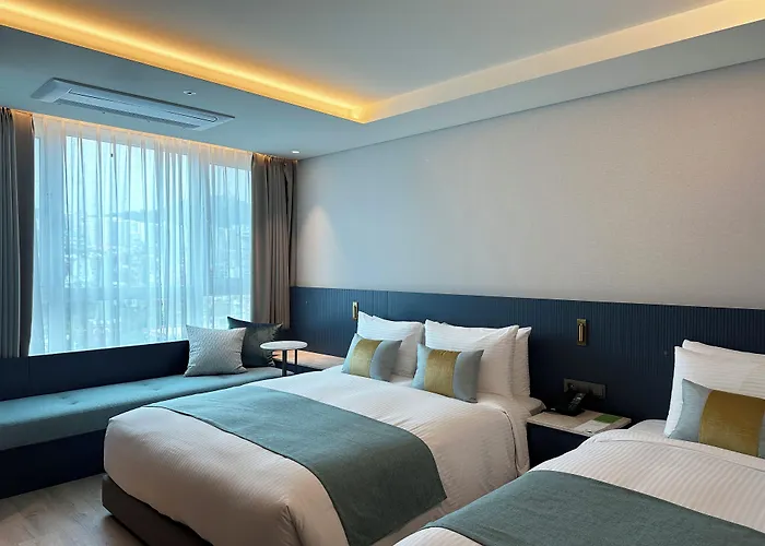 Crown Harbor Hotel Busan