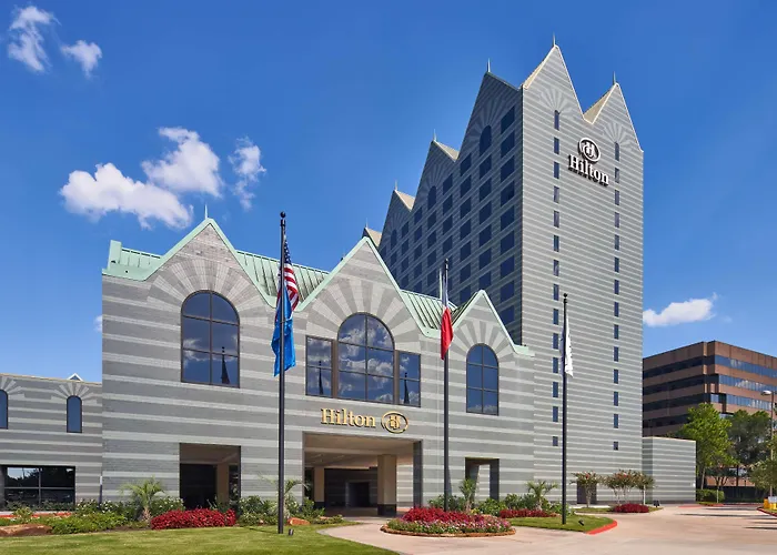 Hilton North