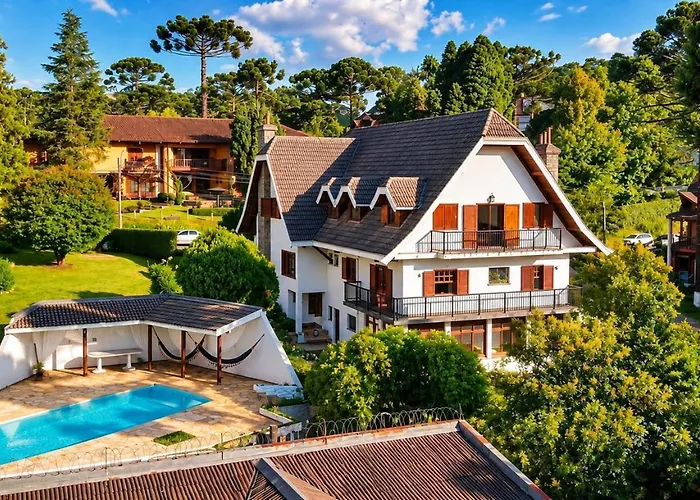 Casa Três Rios - Campos do Jordão