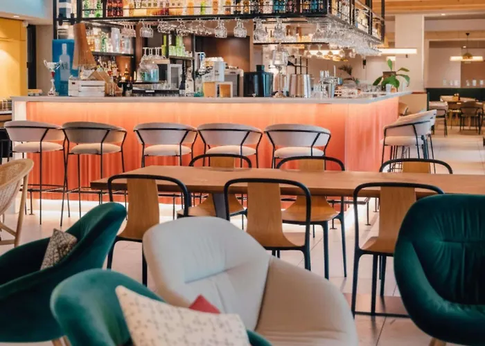  Mercure Avignon Tgv & Spa