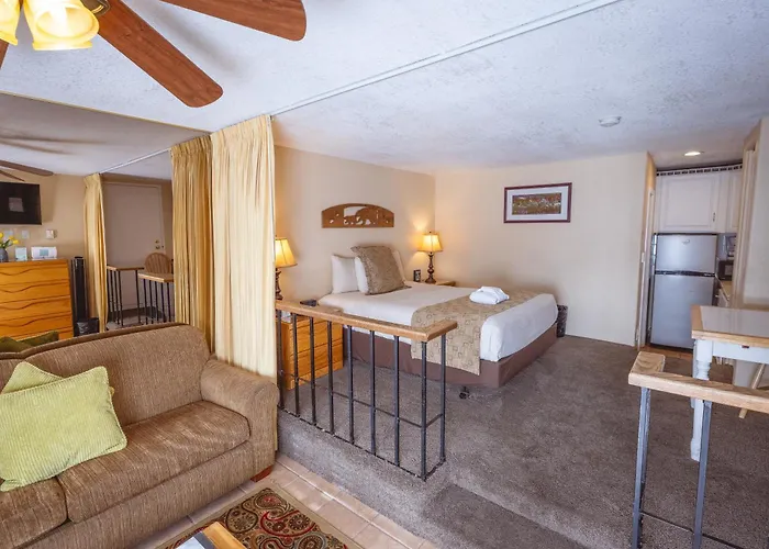Boutique hotels Americana Village