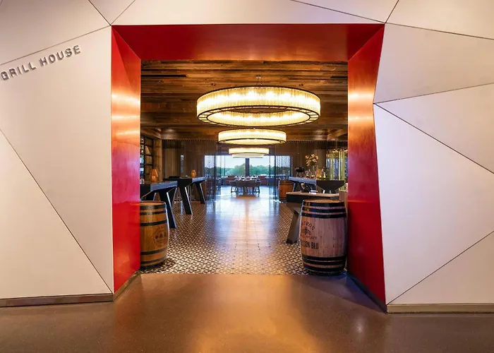 Dog friendly hotels Radisson Blu Mall Of America