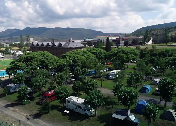 Sabiñanigo Camp&Hotel