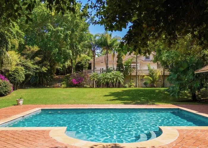 Condomínio Vila Real - Villa de Luxo com Piscina