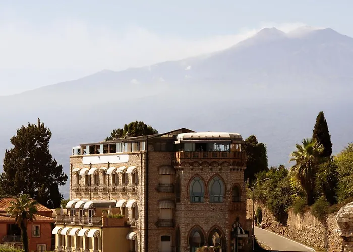  Villa Carlotta