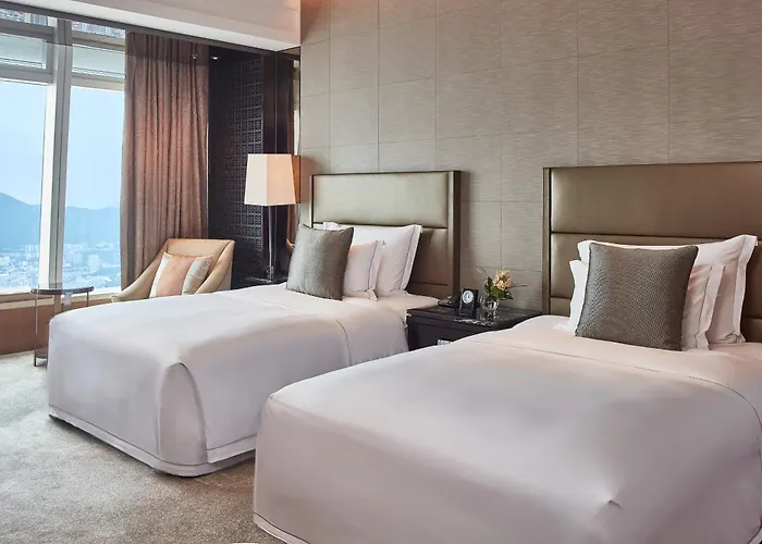 Ritz-Carlton,